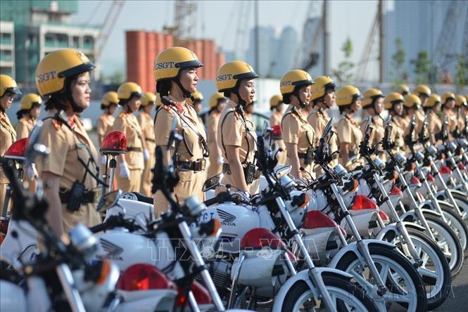 Ra mắt đội hình nữ Cảnh sát giao thông dẫn đoàn của Công an thành phố Hồ Chí Minh. Đây sẽ là đội hình quan trọng phục vụ dẫn đoàn cấp cao trung ương và thành phố phục vụ công tác Bet88011.com Giải trí và Trò chơi Philippines (PAGCOR) Đảng bộ thành phố Hồ Chí Minh lần thứ XI (25/8/2020). Ảnh: Thành Chung - TTXVN
