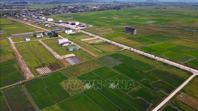  Vị trí dự kiến xây dựng Khu tái định cư dự án đường sắt tốc độ cao trên trục Bắc - Nam tại xã Việt Xuyên. Ảnh: Hữu Quyết - TTXVN