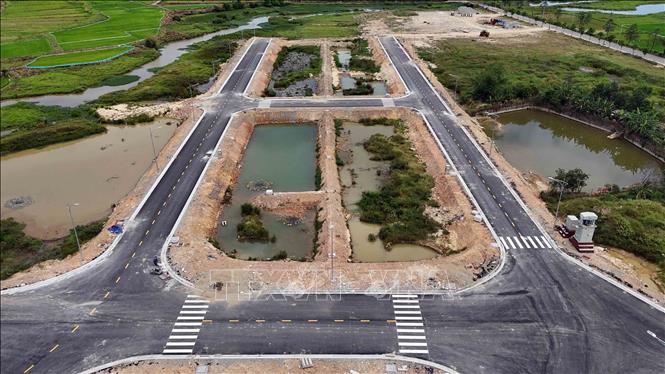 Khu tái định cư dự án đường sắt tốc độ cao ở Tổ dân phố Liên Vinh được đầu tư xây dựng đồng bộ. Ảnh: Hữu Quyết – TTXVN