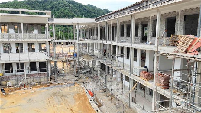 Dự án được kỳ vọng sẽ tạo điều kiện học tập và sinh hoạt tốt hơn cho học sinh khu vực biên giới. Ảnh: Hữu Quyết – TTXVN