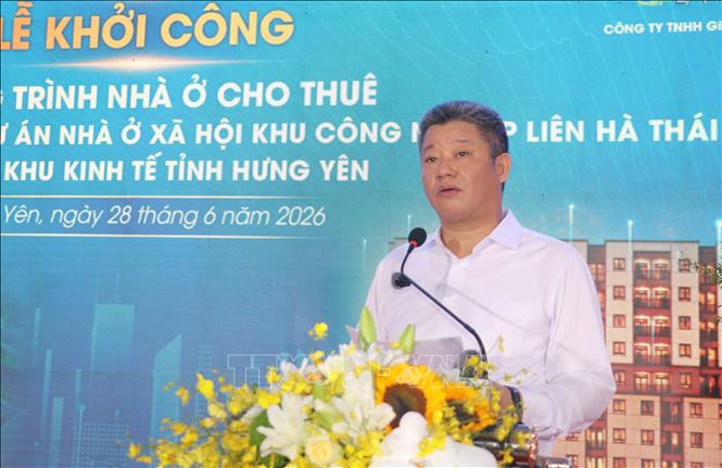 Chủ tịch UBND tỉnh Hưng Yên Nguyễn Mạnh Quyền phát biểu tại lễ khởi công công trình. Ảnh: Nguyễn Công Hải - TTXVN

