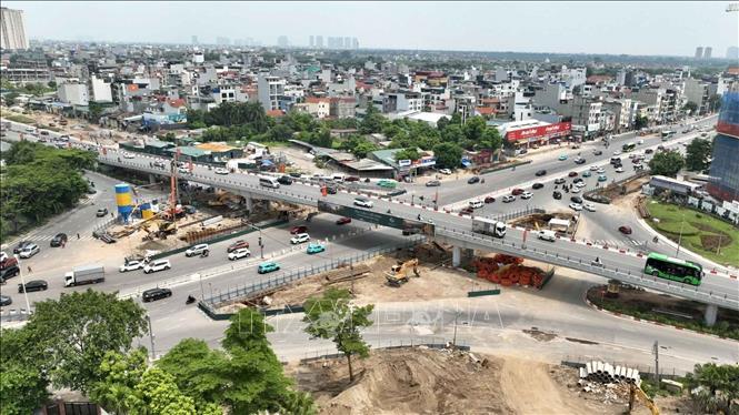  Dự án đầu tư xây dựng hầm chui tại nút giao Cổ Linh (phường Long Biên). Ảnh: Văn Điệp – TTXVN