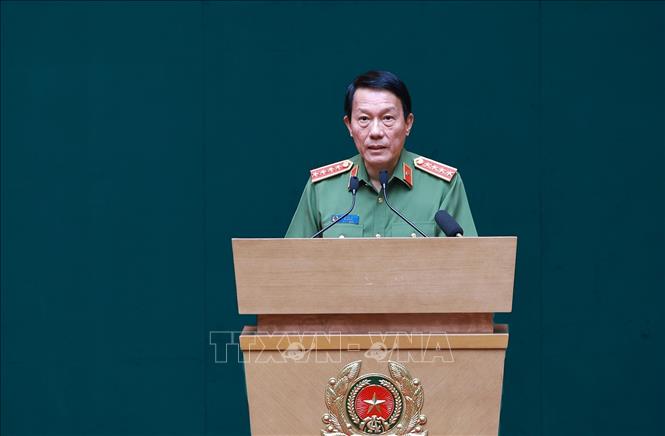 Đại tướng Lương Tam Quang, Bộ trưởng Bộ Công an phát biểu khai mạc Hội nghị sơ kết công tác Công an 6 tháng đầu năm 2026. Ảnh: Dương Giang – TTXVN

