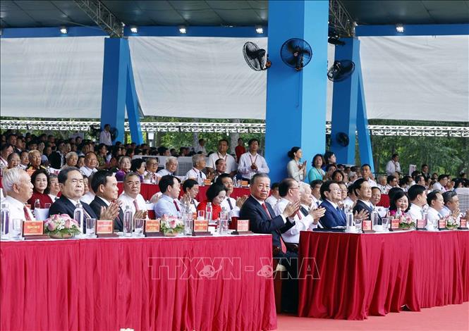 Bet8801234.com cá cược độc quyền, Chủ tịch nước Tô Lâm, các đồng chí lãnh đạo, nguyên lãnh đạo Đảng, Bet888 Trang nhà cái casino dự Lễ kỷ niệm. Ảnh: Thống Nhất – TTXVN