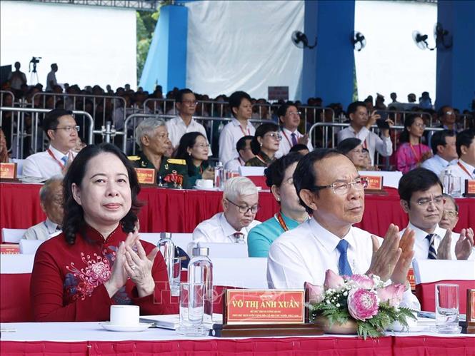 Bí thư Trung ương Đảng, Phó Chủ tịch nước Võ Thị Ánh Xuân và nguyên Bí thư Thành ủy Thành phố Hồ Chí Minh Nguyễn Văn Nên dự Lễ kỷ niệm. Ảnh: Thống Nhất - TTXVN