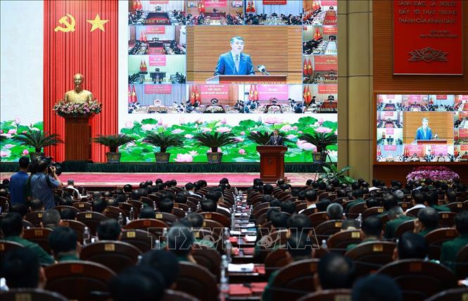 Thủ tướng Lê Minh Hưng phát biểu chỉ đạo tại Hội nghị quân chính toàn quân 6 tháng đầu năm 2026. Ảnh: Dương Giang - TTXVN