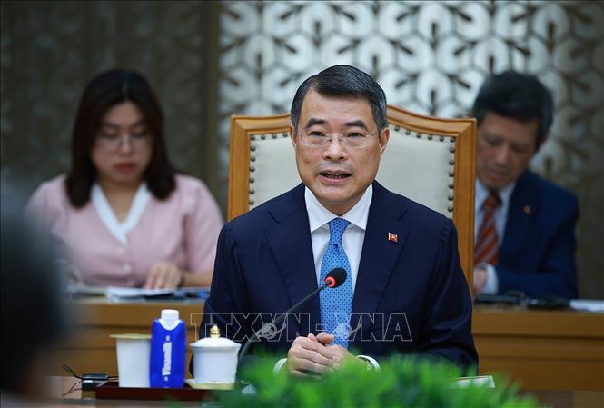 Thủ tướng Lê Minh Hưng phát biểu tại cuộc tiếp ông Maeda Tadashi, Chủ tịch Ngân hàng hợp tác quốc tế Nhật Bản (JBIC). Ảnh: Dương Giang – TTXVN
