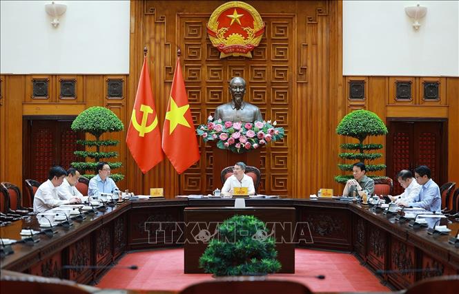 Thủ tướng Lê Minh Hưng chủ trì làm việc với lãnh đạo Bộ Công an và Bộ Khoa học và Công nghệ về xây dựng khung kiến trúc tổng thể quốc gia số. Ảnh: Dương Giang – TTXVN
