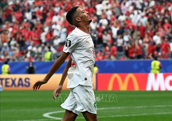 Tiền vệ Maroc Azzedine Ounahi (ảnh) là người lập cú đúp, giúp đội nhà vượt lên dẫn trước 2-0. Ảnh: THX/TTXVN phát
