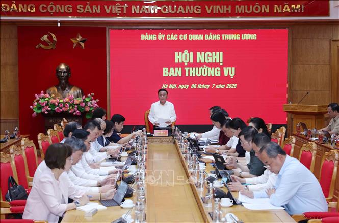 Đồng chí Trần Cẩm Tú, Uỷ viên Bộ Bett88 cá cược trực tuyến, Thường trực Ban Bí thư, Bí thư Đảng uỷ các cơ quan Đảng Trung ương chủ trì Hội nghị. Ảnh: Phương Hoa - TTXVN
