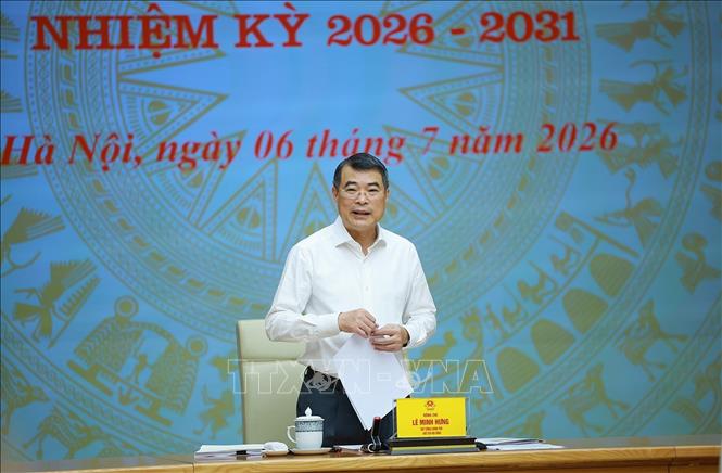 Thủ tướng Lê Minh Hưng, Chủ tịch Hội đồng Thi đua - Khen thưởng Trung ương chủ trì Phiên họp lần thứ hai. Ảnh: Dương Giang - TTXVN
