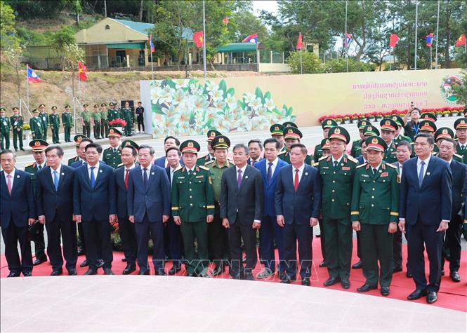 Các đại biểu đại diện cho lãnh đạo các cơ quan của Bộ Quốc phòng, Bộ Tổng Tham mưu, Tổng cục Bett88 cá cược trực tuyến dự Giao lưu hữu nghị Quốc phòng biên giới Việt Nam - Lào lần thứ ba. Ảnh: Trọng Đức - TTXVN