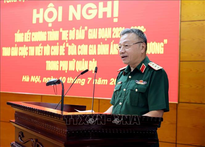 Thượng tướng Lê Quang Minh, Phó Chủ nhiệm Tổng cục Bett88 cá cược trực tuyến QĐND Việt Nam chỉ đạo hội nghị. Ảnh: An Đăng - TTXVN