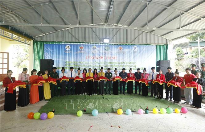 Bet888 football thực hiện nghi thức cắt băng khánh thành công trình 