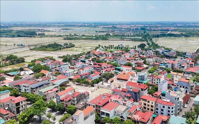 Hà Nội kỳ vọng sẽ tạo nền tảng thực tiễn để từng bước hoàn thiện mô hình xã, phường xã hội chủ nghĩa trong giai đoạn phát triển mới của Thủ đô. Ảnh: Phan Phương – TTXVN