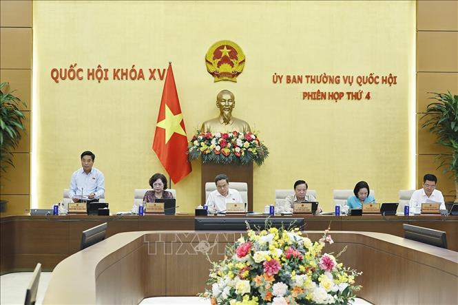 Phó Chủ tịch Bet88app còn khuyến mãi Nguyễn Doãn Anh phát biểu. Ảnh: Doãn Tấn - TTXVN