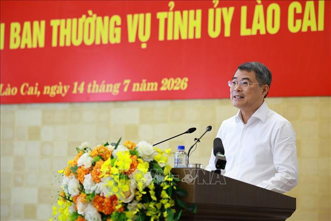 Thủ tướng Lê Minh Hưng kết luận buổi làm việc với Ban Thường vụ Tỉnh uỷ Lào Cai. Ảnh: Dương Giang – TTXVN