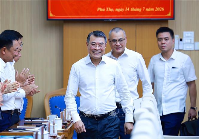 Thủ tướng Lê Minh Hưng làm việc với Ban Thường vụ Tỉnh uỷ Phú Thọ về thực hiện nhiệm vụ phát triển kinh tế-xã hội. Ảnh: Dương Giang – TTXVN 

