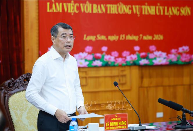 Thủ tướng Lê Minh Hưng kết luận buổi làm việc với Ban Thường vụ Tỉnh uỷ Lạng Sơn. Ảnh: Dương Giang – TTXVN 
