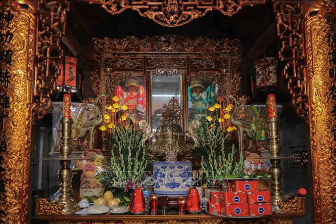 Đình làng Tri Lễ, di tích kiến trúc nghệ thuật cấp Quốc gia từ năm 2008, là trung tâm tín ngưỡng thờ Đức Thánh Cao Sơn và Linh Lang Đại Vương, gắn liền với làng nghề giò chả Ước Lễ nổi tiếng với lịch sử phát triển gần 500 năm qua. Ảnh: Phan Phương – TTXVN